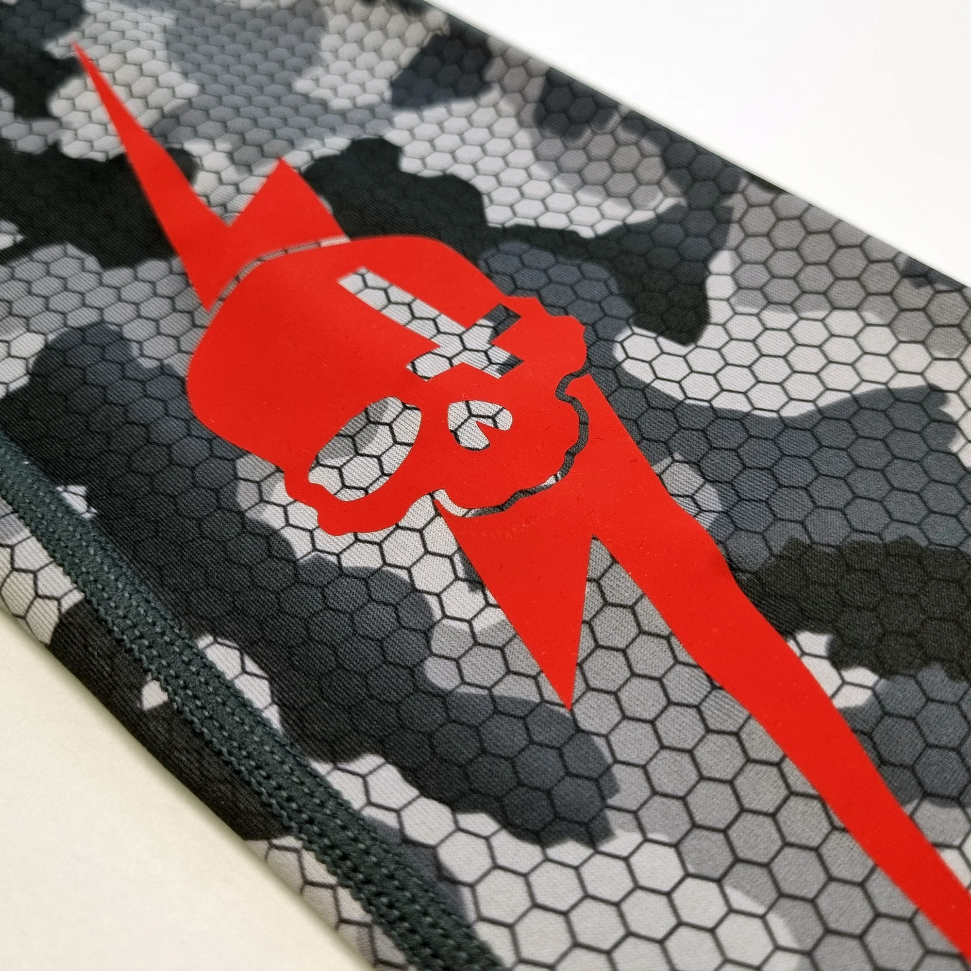 Honeycomb Camo Leggings - Image 6